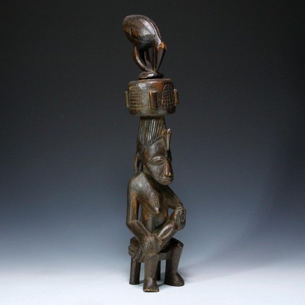 A Seated Bambara Mother and Child Maternity Statue - Mali 20th. C.