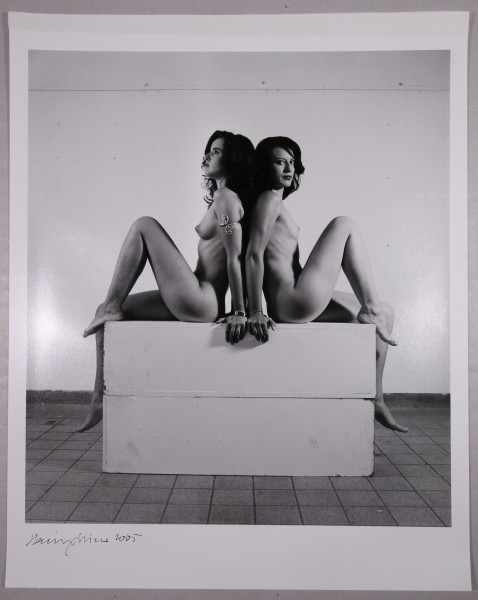 Griese, Rainer (1955-2025) 3 signierte Silbergelatine Aktfotografien 2005