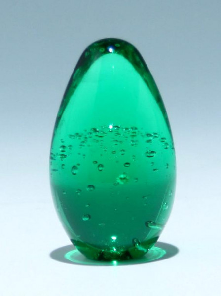 Grüner Briefbeschwerer Paperweight in Ei-Form - 7,8 cm