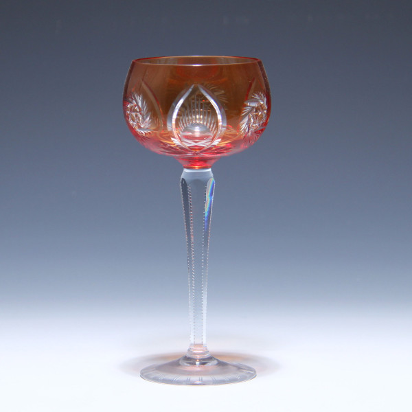 Überfangrömer Weinglas mit Schleuderstern Mitte 20. Jh. - apricot - 18,3 cm