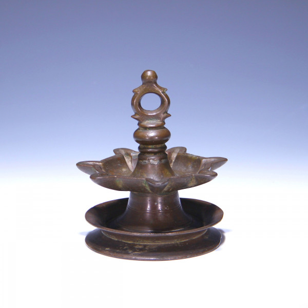 Antique Diya Brass or Bronze Oil Lamp - India 19/20th. Century