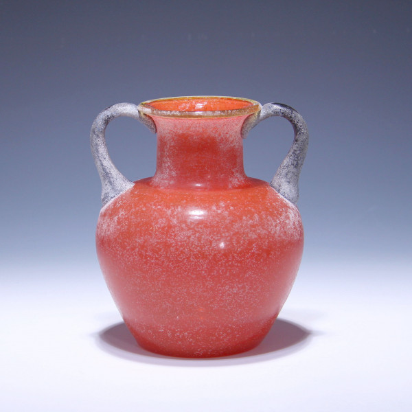 Himbeerrote Henkelvase A SCAVO - 17,5 cm