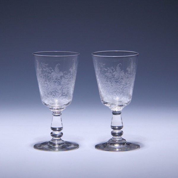 Paar Portweingläser mit geätztem Blattdekor um 1900 - 11,5 cm