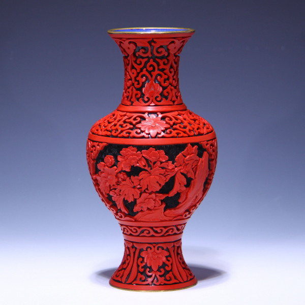Chinese Black and Cinnabar Lacquer Vase with Flowers on Rocks - 23 cm