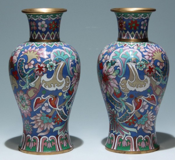 Paar große Cloisonné Vasen - China 20. Jh. - 26 cm