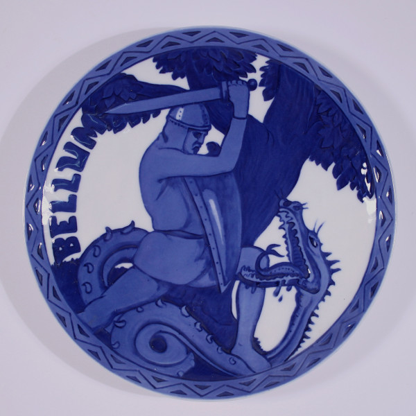 Royal Copenhagen Wandteller Sankt Georg BELLUM 1915