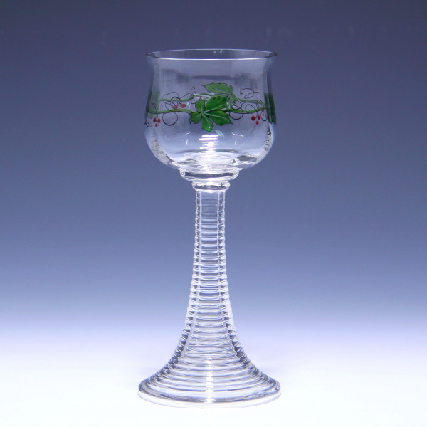 Römer Weinglas Form 1675 mit Weinlaub - Glasfabrik Theresienthal um 1900