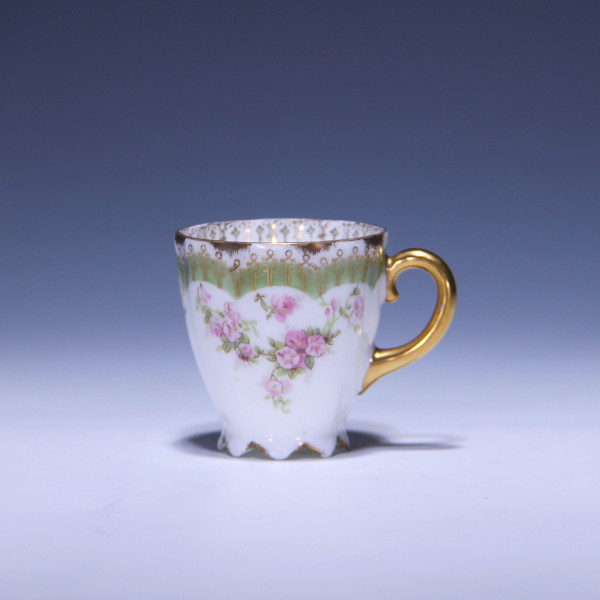 Rosenthal Mokkatasse MALMAISON Modell 209 Erstausformung 1902